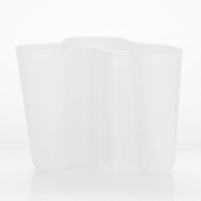 Alvar Aalto, maljakko, signeerattu Alvar Aalto -3030.