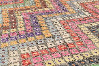 MATTA, Kelim, orientalisk, ca 288 x 216 cm.