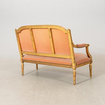 Soffa Louis XVI-stil 1900-talets första hälft.