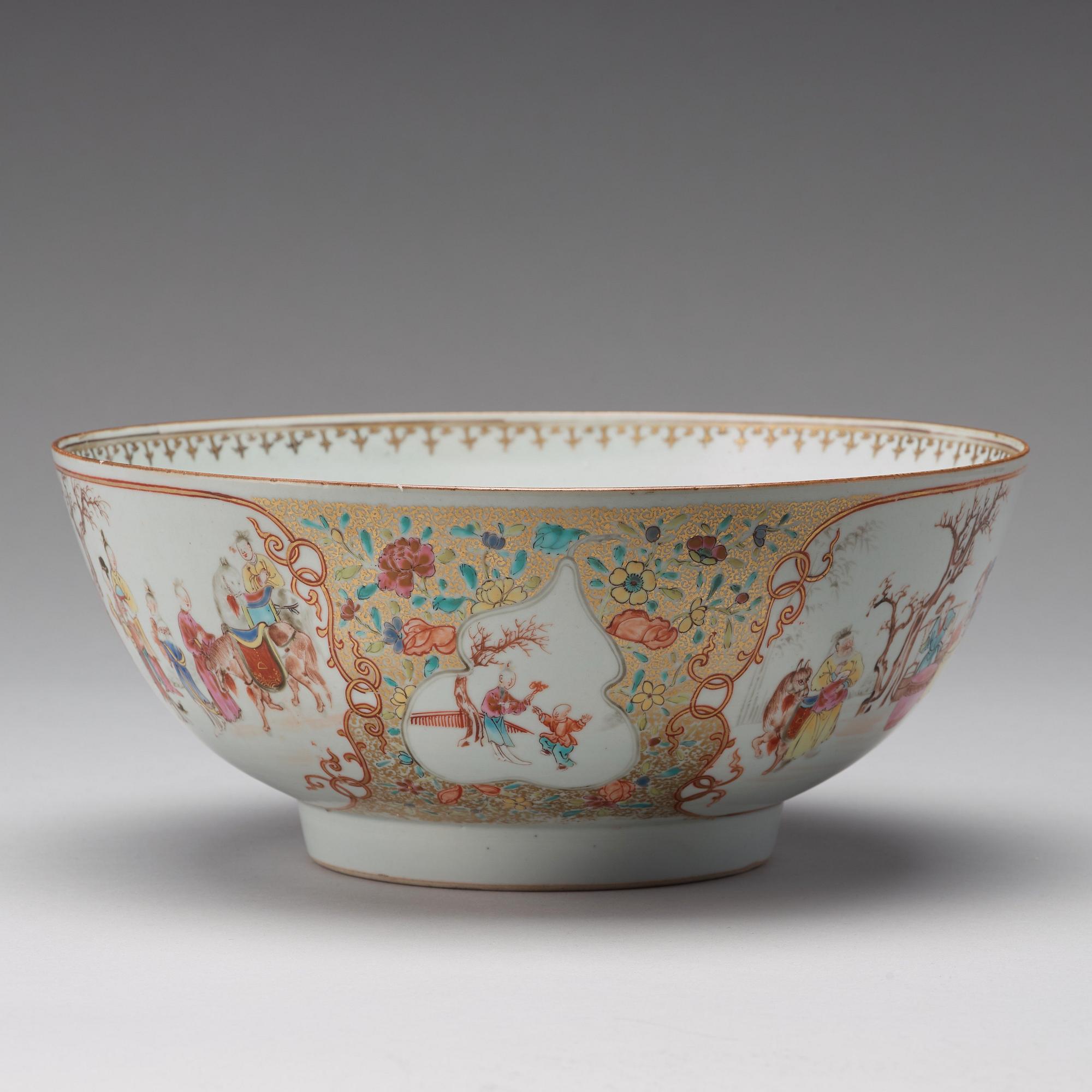 BÅLSKÅL, kompaniporslin. Qingdynastin, Qianlong (1736-95).
