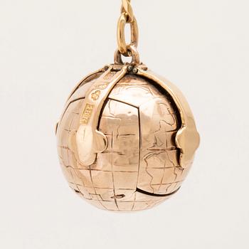 A freemason pendant by C.G. Hallberg Stockholm.