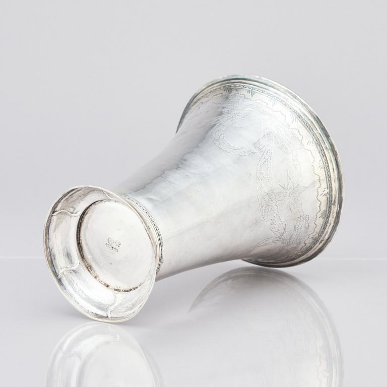 A Swedish 18th Century silver beaker, possibly Mikael Sedelin (1788-1807 (1809)), Sundvall 1794.