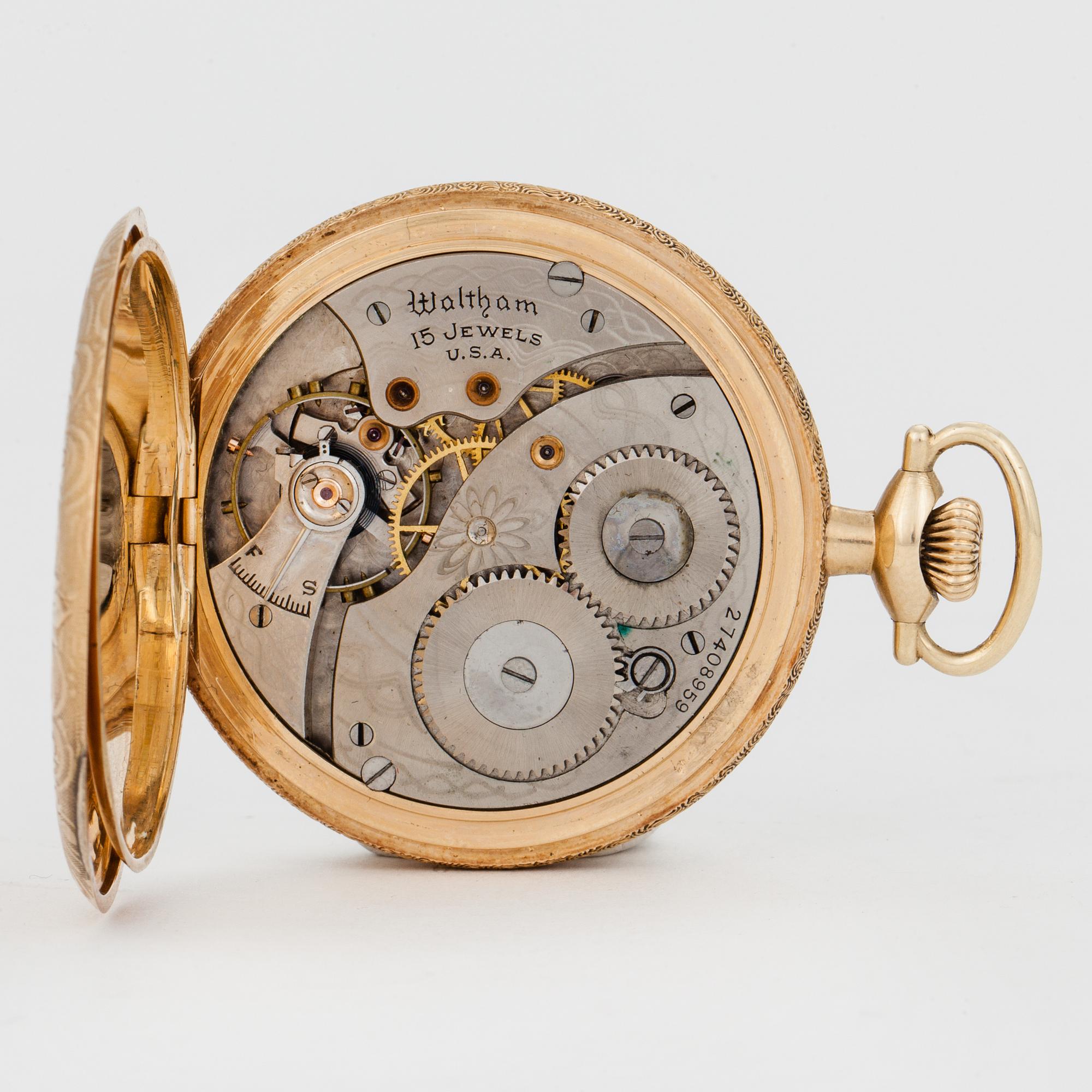 WALTHAM, pocketwatch, 45,5 mm, hunting case,