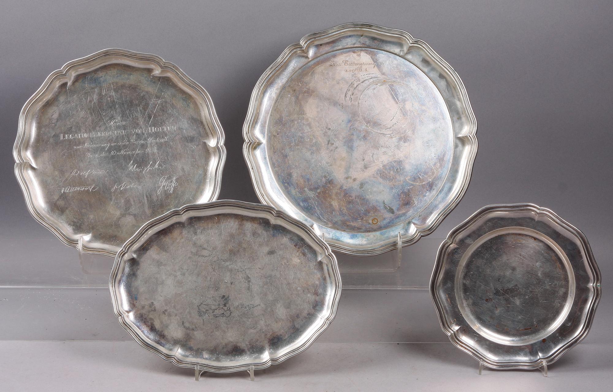 BRICKOR samt FAT, 4 st, silver. Bl a Tyskland, 1900-tal. Ca 1585 g.