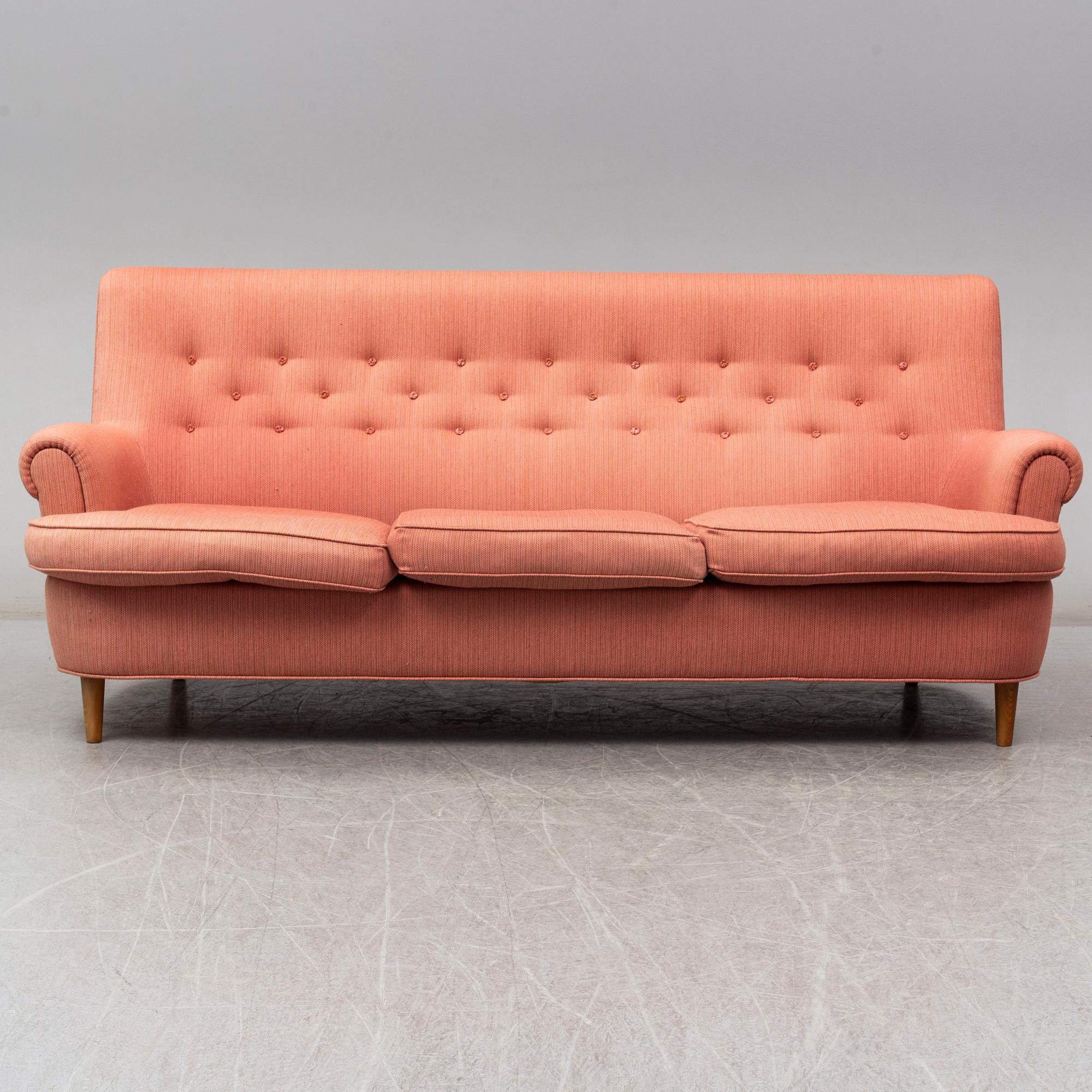 CARL MALMSTEN, a 'Hemmakväll' sofa.