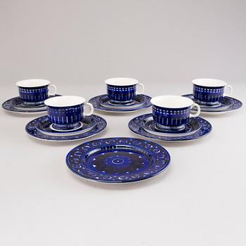 ULLA PROCOPÉ, A 21-piece 'Valencia' tea set for Arabia, Finland, 1970s.