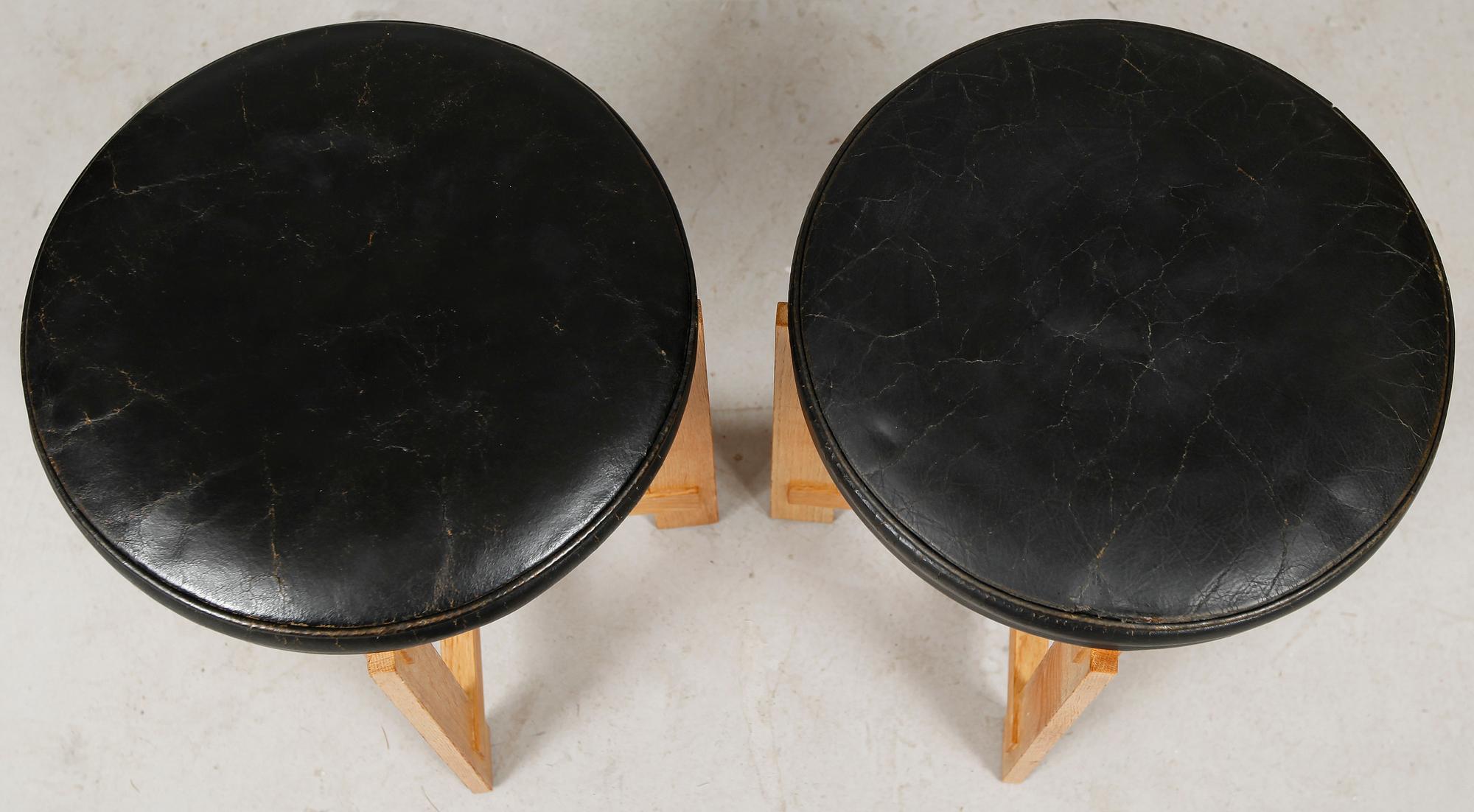 PALLAR, 1 par, Uno Östen Kristiansson, Luxus, 1900-talets mitt.