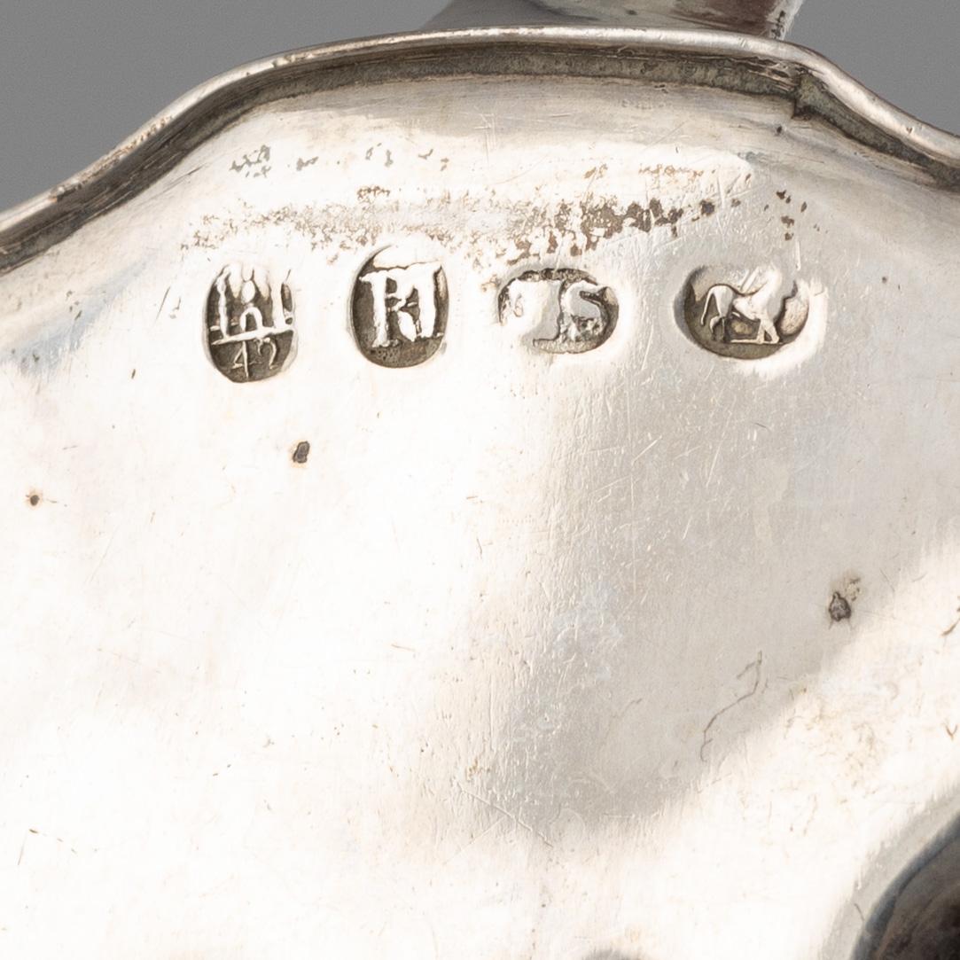 A Danish silver fish server, control mark of Peter R. Hinnerup, Copenhagen 1842.