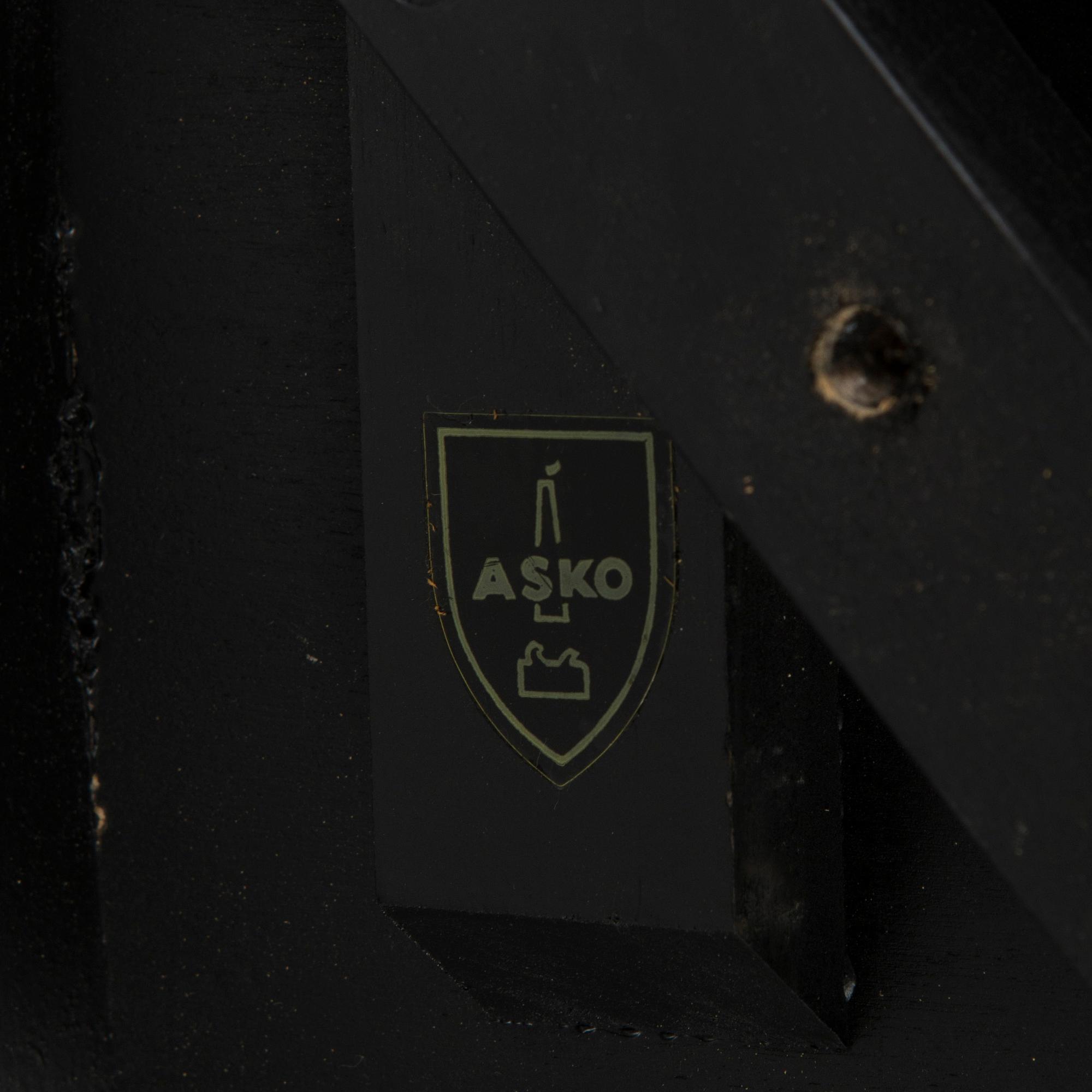 Ilmari Tapiovaara, karmstolar, 6 st, "Aslak", Asko 1960-tal.