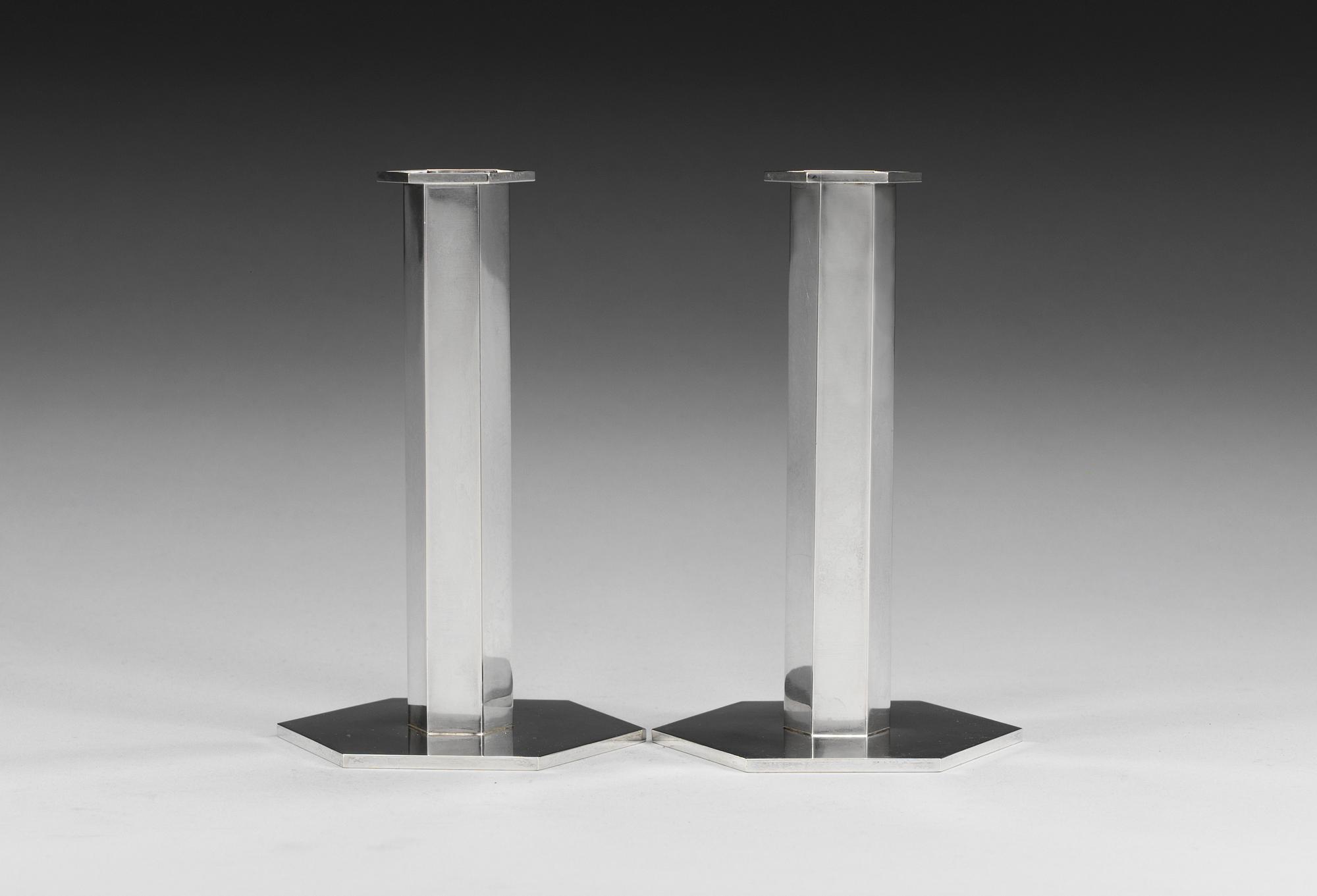 A pair of Wiwen Nilssom sterling candlesticks, Lund 1963.