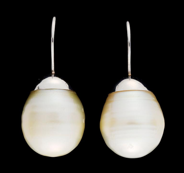 A pair of gold and South Sea pearl earrings.