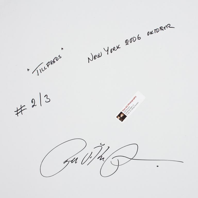 PER ÅKE PERSSON, fotografi, sign o dat New York okt 2006. Numr 2/3.