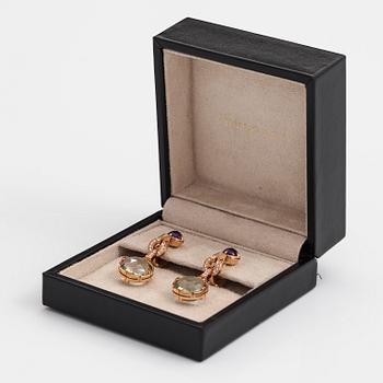 BULGARI, ÖRHÄNGEN, 18K guld, gröna kvartser, ametister, diamanter ca 0.30 ct tot.