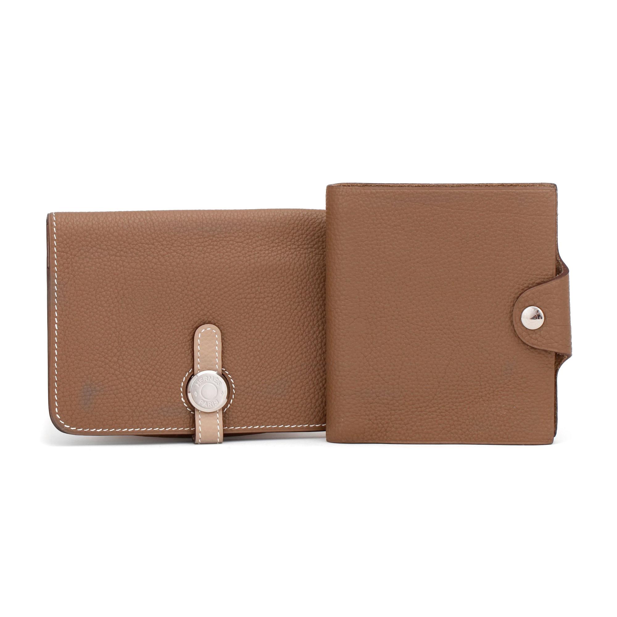 HERMÈS, a grey wallet and notebook cover, "Dogon" and "Ulysse".