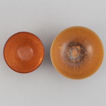 A set five stoneware vases and two bowls, including Tomas Anagrius and Atte Holm, Höganäs.