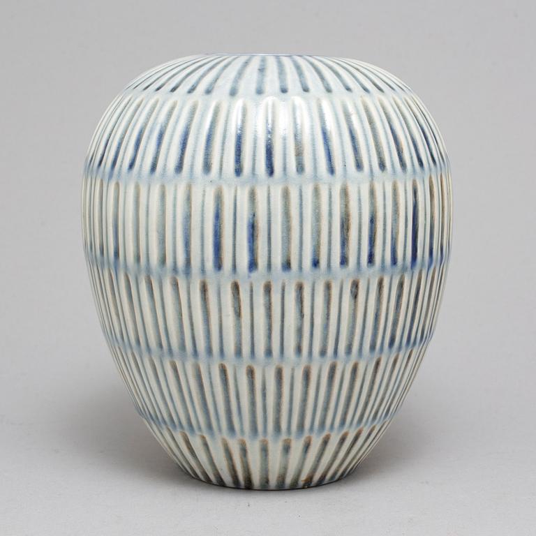 GERTRUD LÖNEGREN, a 1930's/-40's stoneware vas for Röstrand.