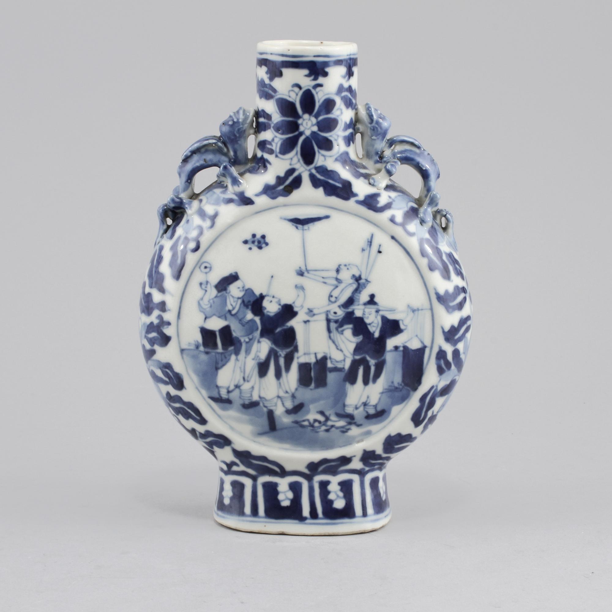 PILGRIMSKRUS, porslin, Kina, 1800-tal.