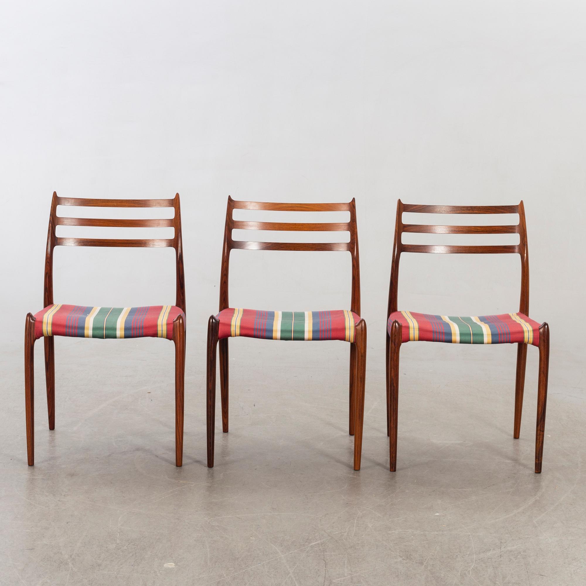 Niels Otto Møller dining table and 6 chairs model 78 Slagelse Möbelvaerk A/S Danmark 1960-tal.