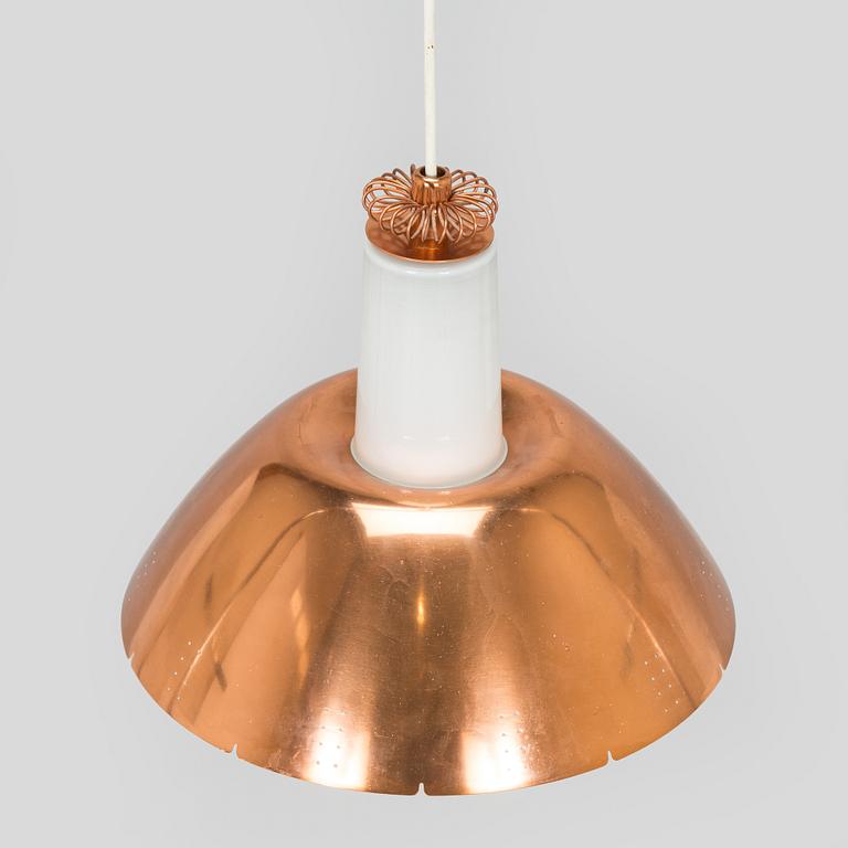 Paavo Tynell, kattovalaisin, malli K2-20, Idman 1900-luvun puoliväli.