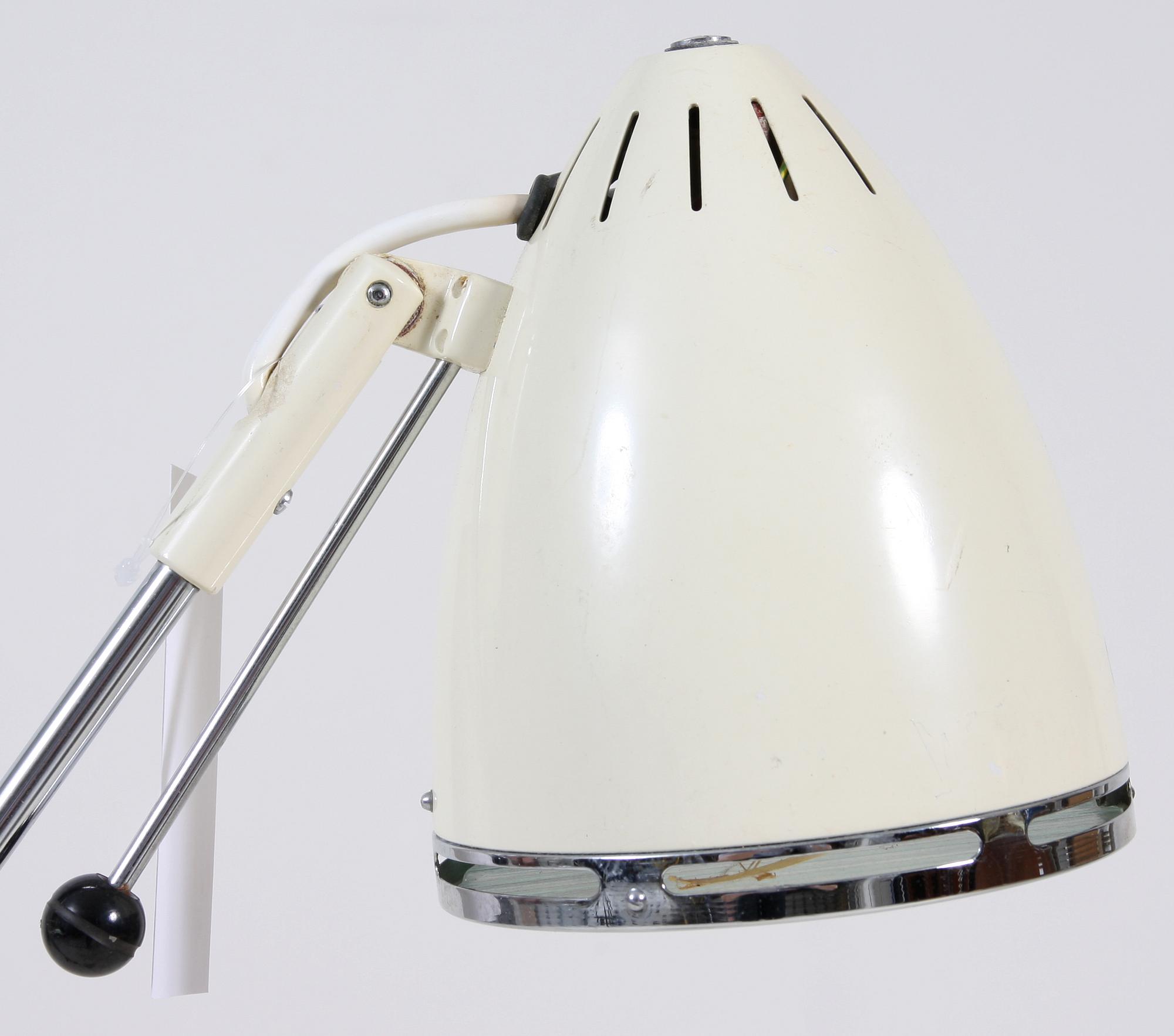 INDUSTRILAMPA, 1900-tal, märkt KIFA.