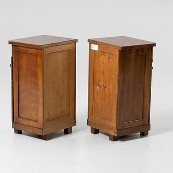 Sängbord, ett par, 1900-tal.