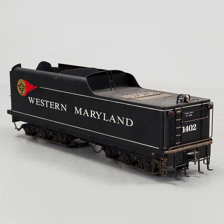 MODELL AV ÅNGLOK, med tender, "4-8-4 Western Maryland 1402", tillverkad av Gunnar Eriksson, spårvidd 3,5 tum.