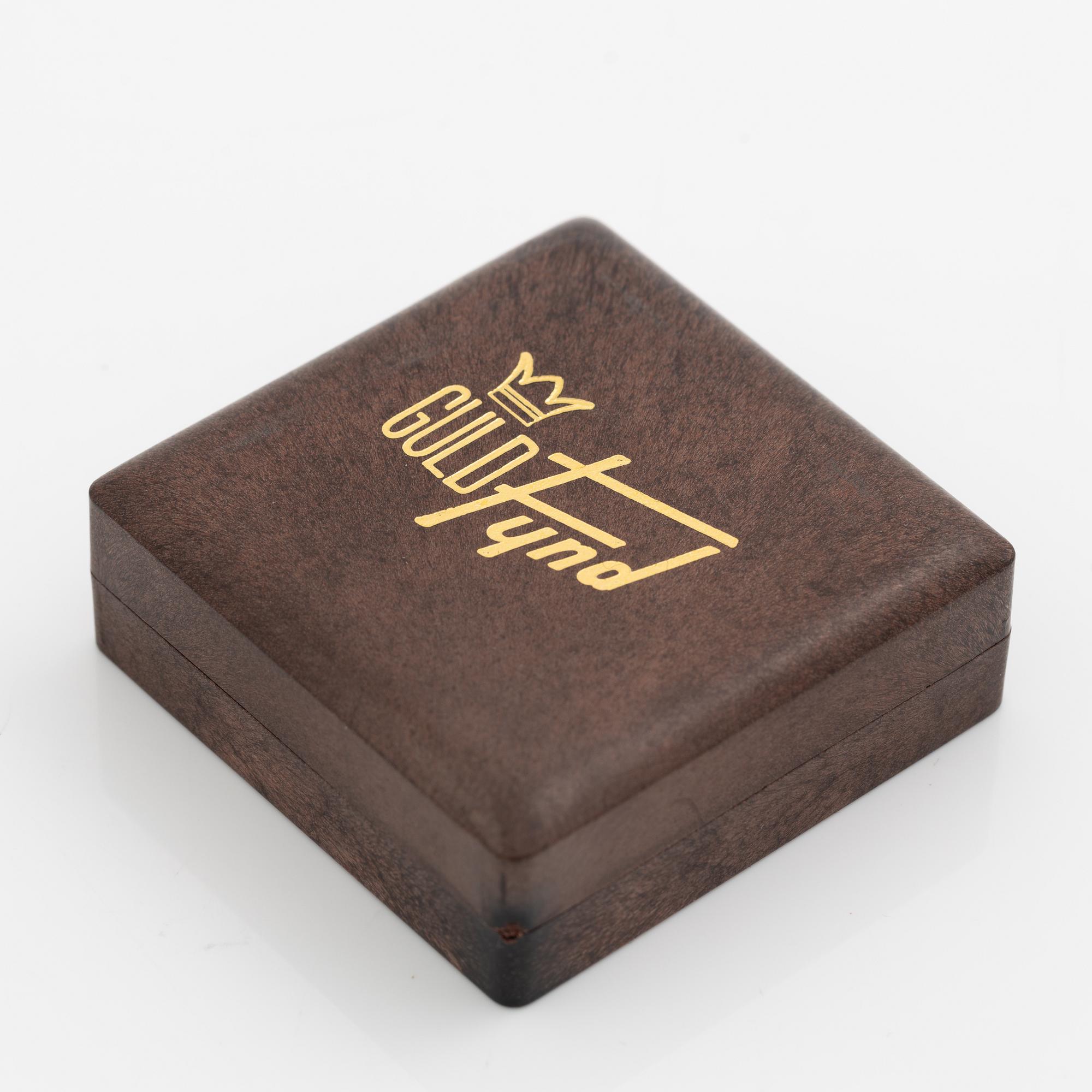 Ring, 18K guld med safir och vita stenar. 1940-tal.