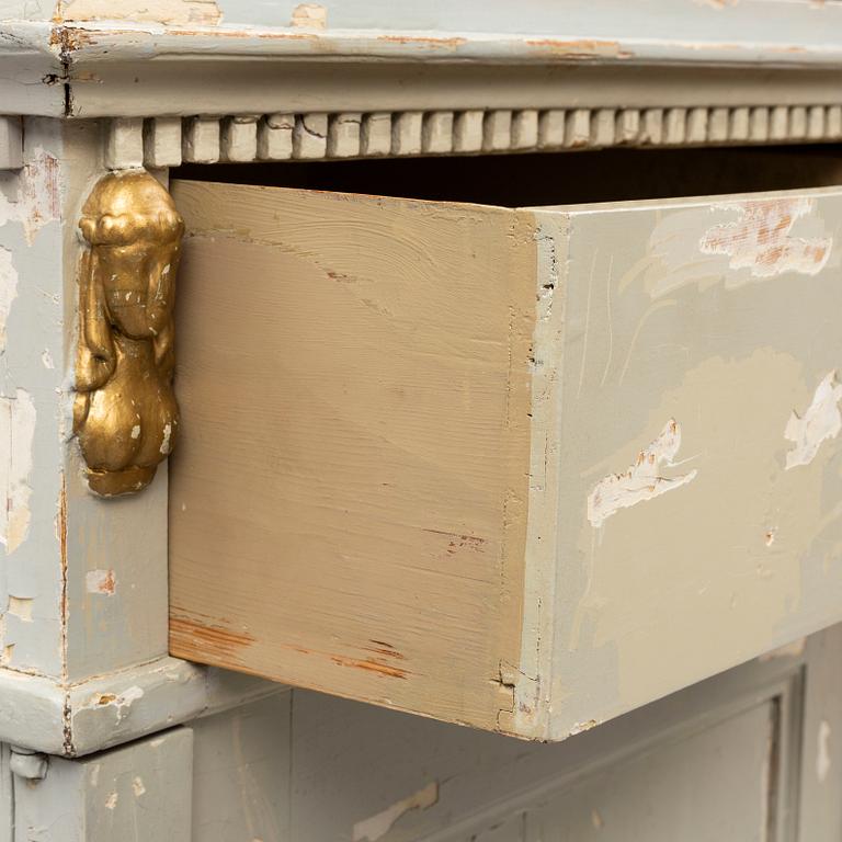 A circa 1800 late Gustavian cupboard.