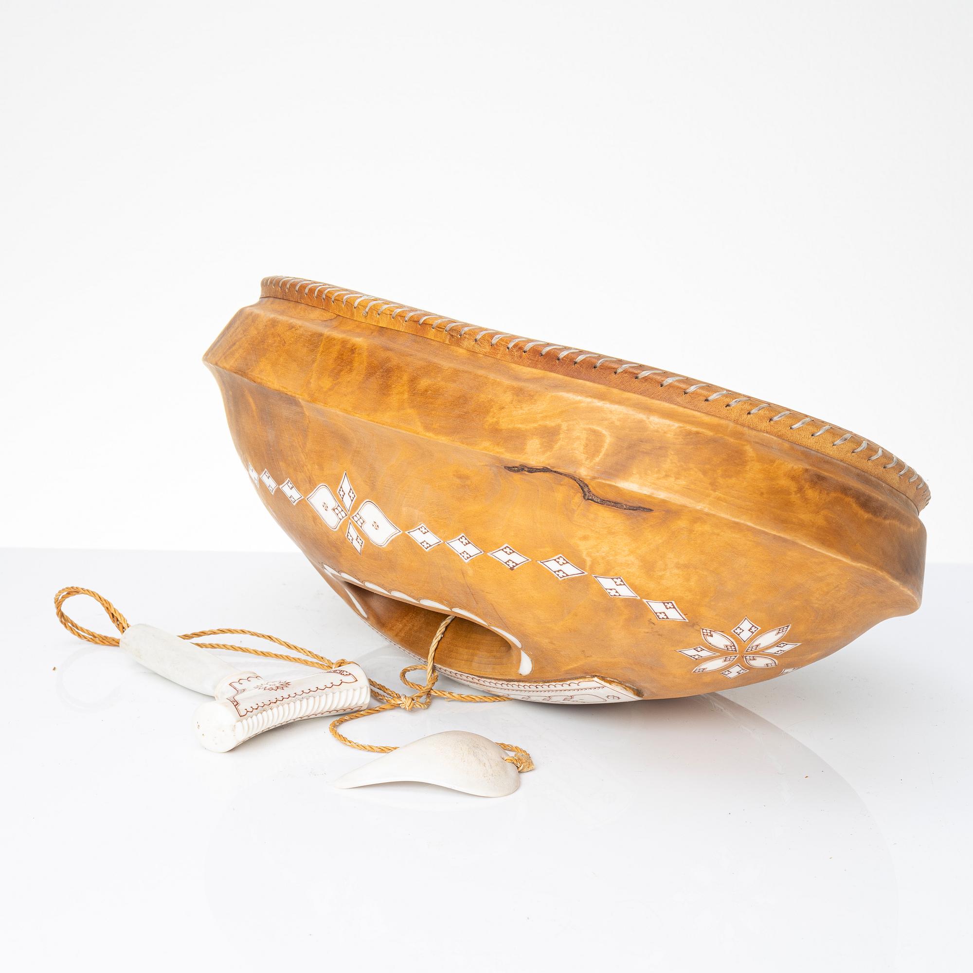 Anders Sunna, Drum, Goavddis, signed and dated year 2000.