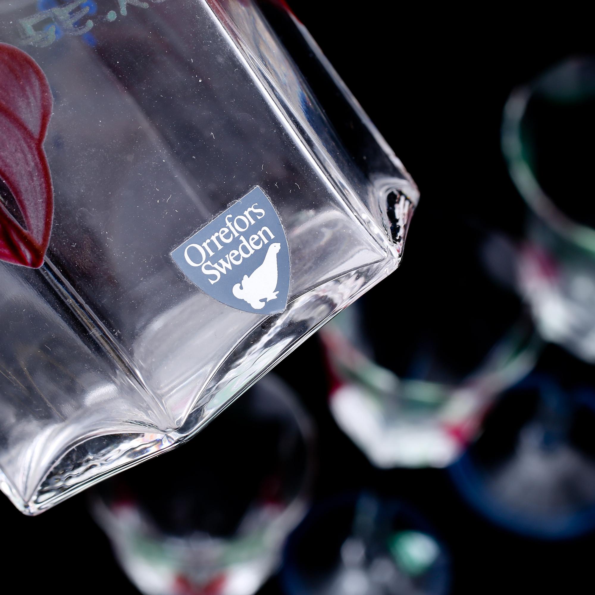 GLASSERVIS, 29 delar "Maja", Eva Englund, Orrefors, sent 1900-tal.