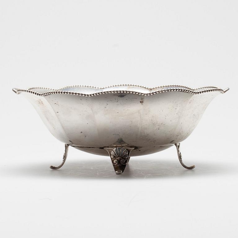 SKÅL, silver 830, 1900-talets slut, vikt 142 g.