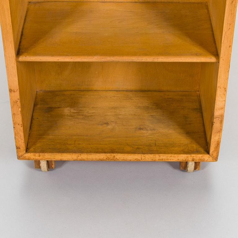 Aino Aalto, An early 1930s 'B96' drawer unit for O.Y. Huonekalu-ja Rakennustyötehdas A.B. Finland.