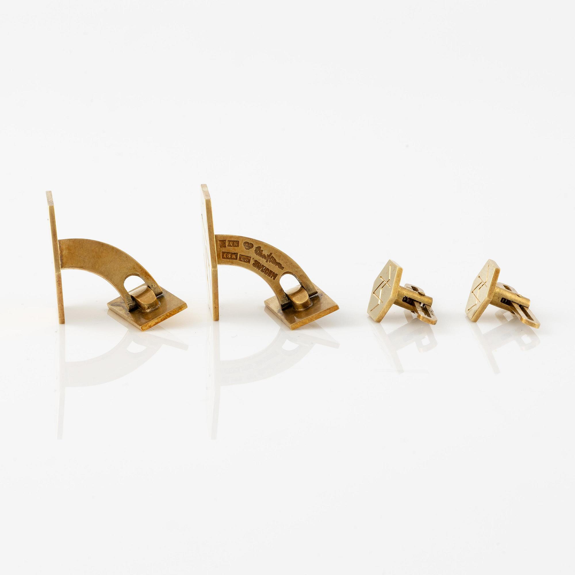 Wiwen Nilsson, a pair of cufflinks and a pair of shirt studs,  18K gold, Lund 1945.