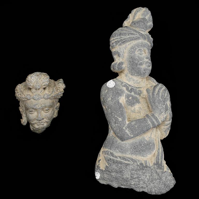 SKULPTUR 2 st, Sten, Indien, 1900-tal.
