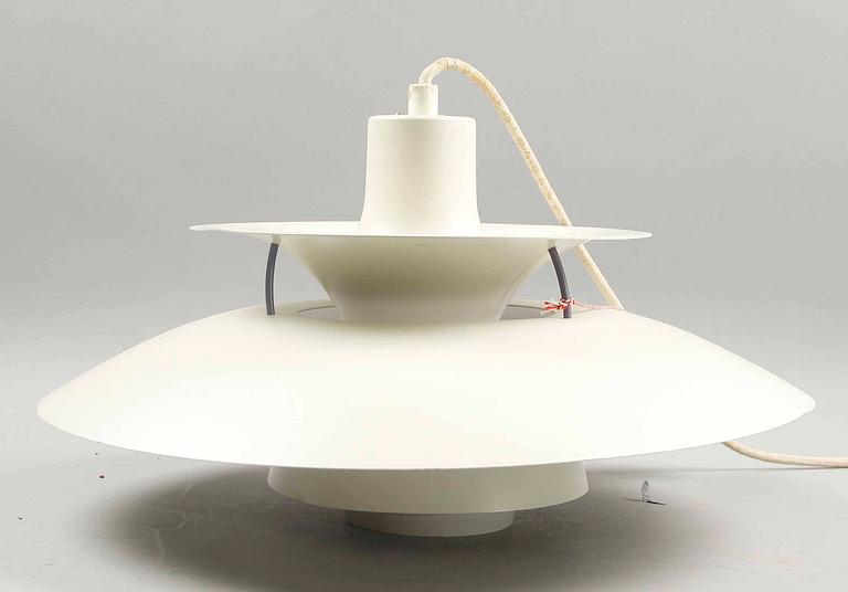 TAKLAMPA, PH-5. Poul Henningsen för Louis Paulsen, Danmark.