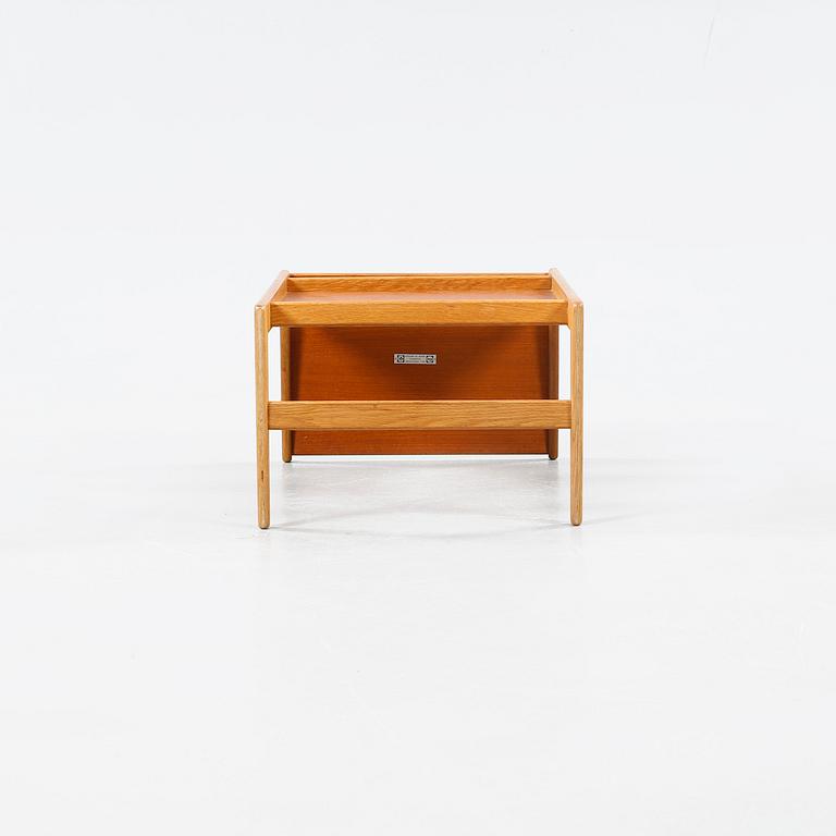 A table, model "Nikko/597-008", designed by Yngvar Sandström for Nordiska Kompaniets Verkstäder 1960.