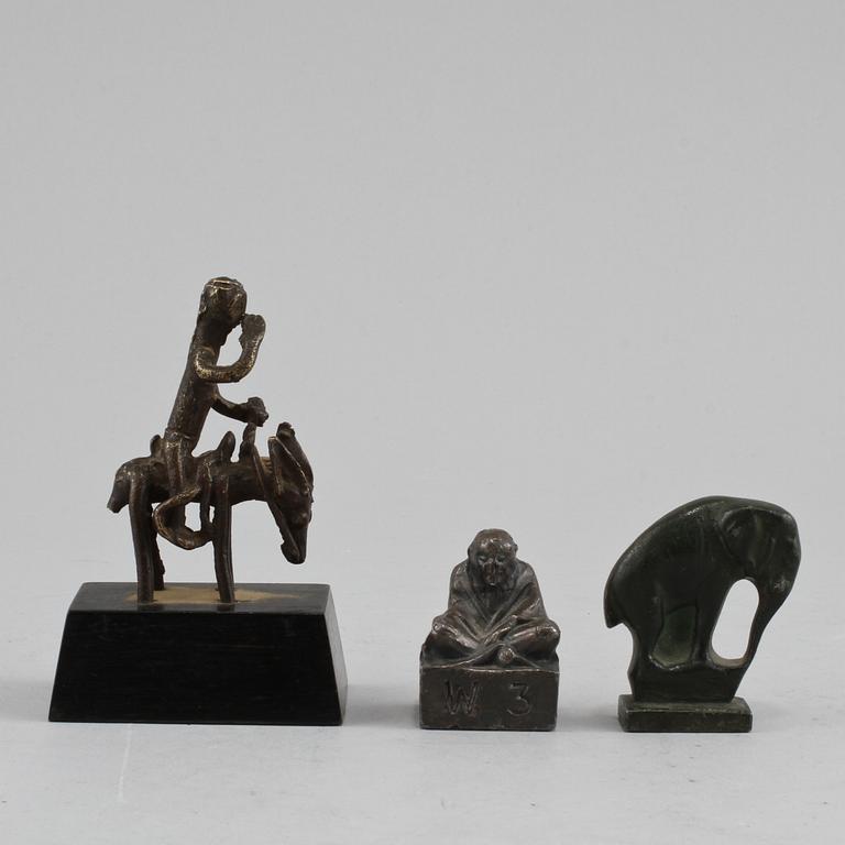 FIGURINER, 3 st, brons, orientaliska, 1900-tal.