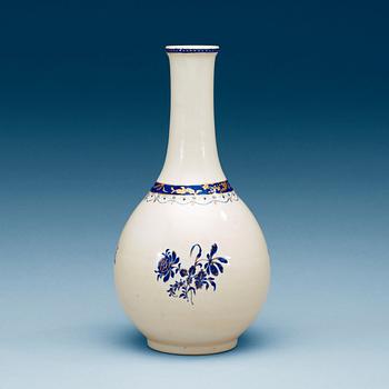 1777. A blue and gold flask, Qing dynasty, late 18th Century.
