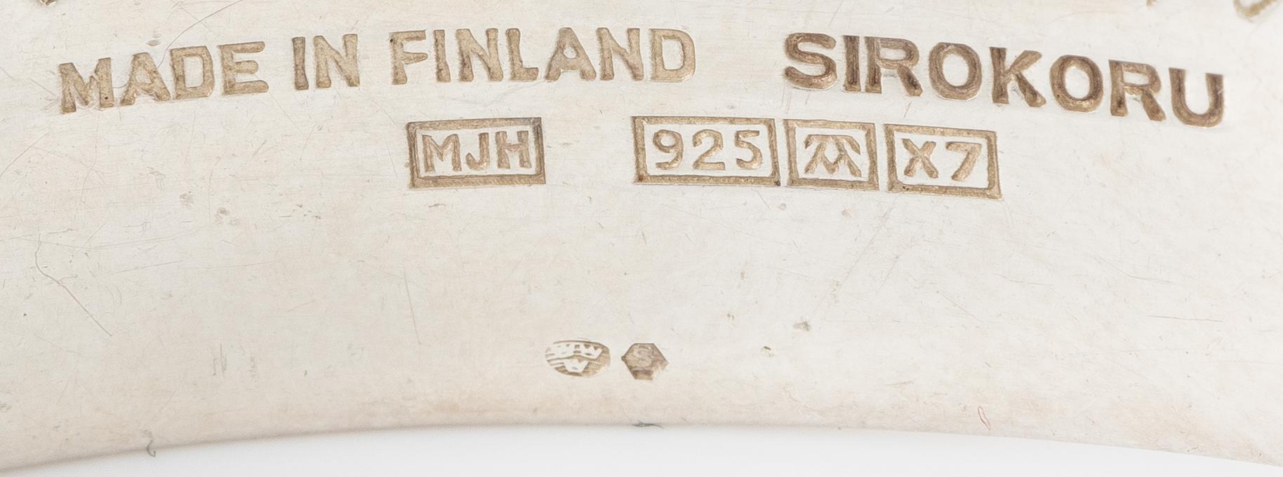 Matti Hyvärinen, Sirokoru, Finland, wristwatch, 17.5 x 20 mm.