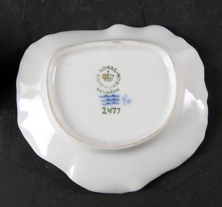 FIGURIN och FAT, porslin, Royal Copenhagen.