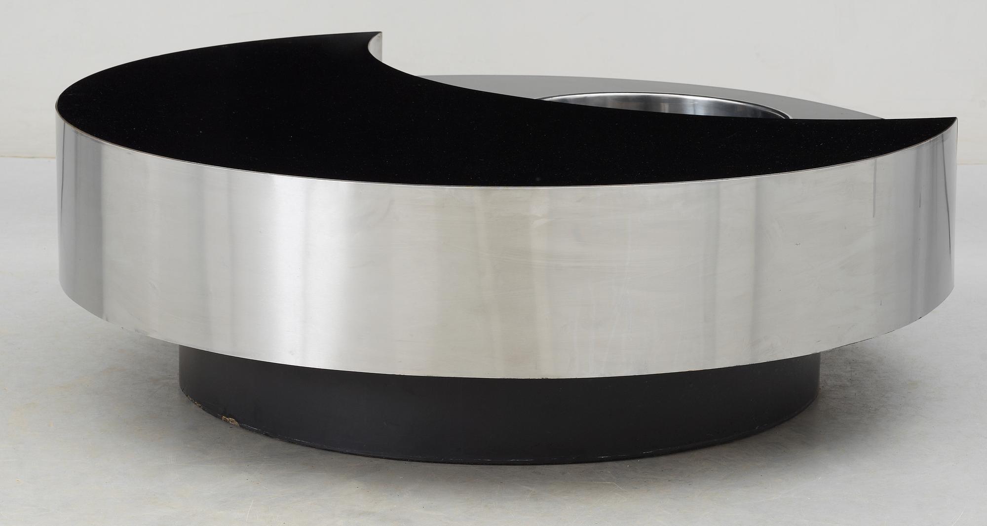 A Willy Rizzo revolving coffee table with bar, France, 1970s.