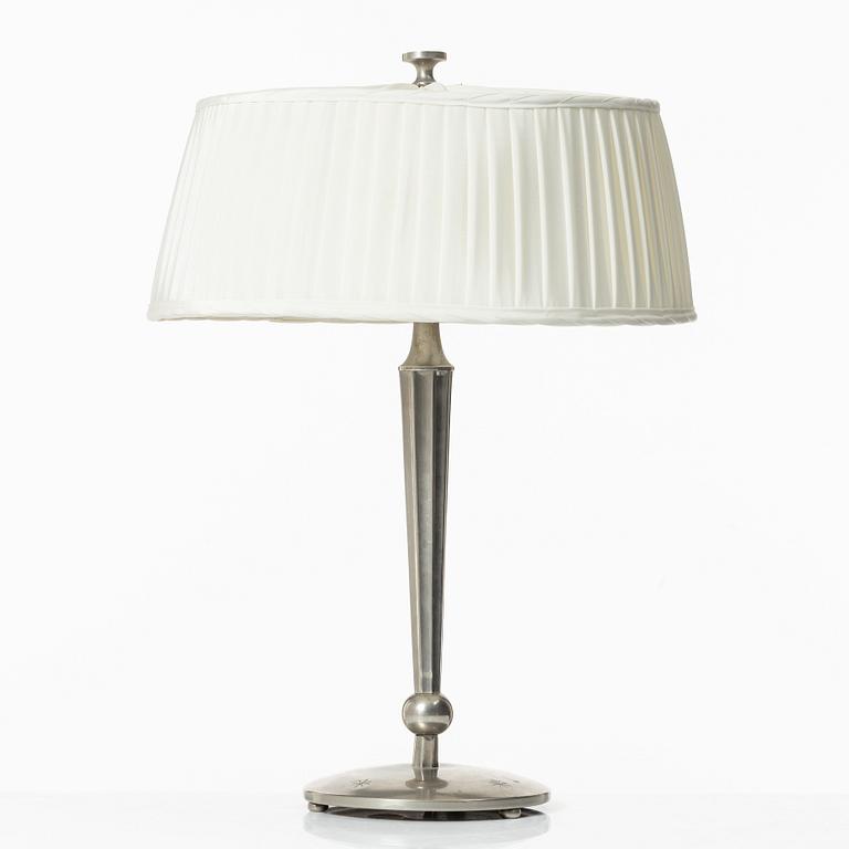 Harald Notini, bordslampa, modell "6932", Arvid Böhlmarks Lampfabrik, Stockholm, 1920-tal.