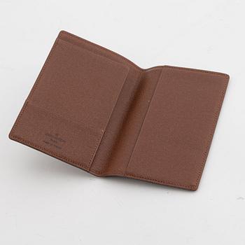 Louis Vuitton, plånbok, passhållare samt nyckelhållare.
