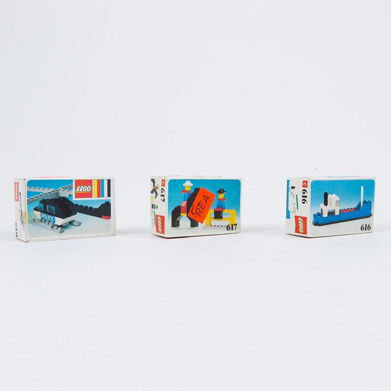 A lot of 15 Lego sets Denmark 1970/80s.