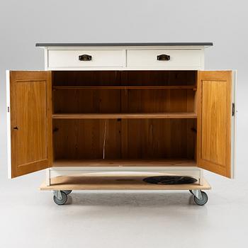 Skänk, tidigt 1900-tal.