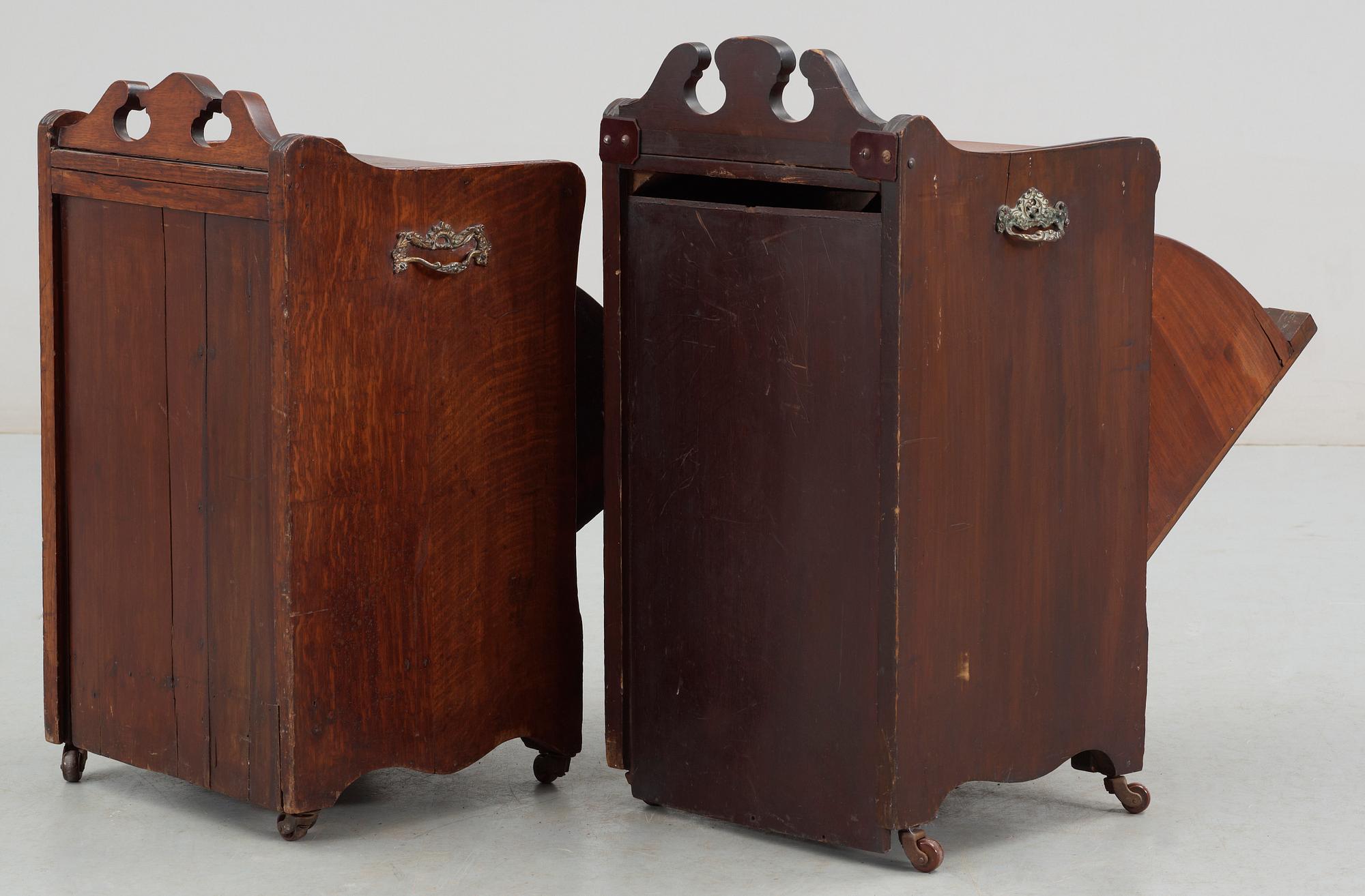 KOLSKÅP, 2 st, Jugend, sekelskiftet 1900.