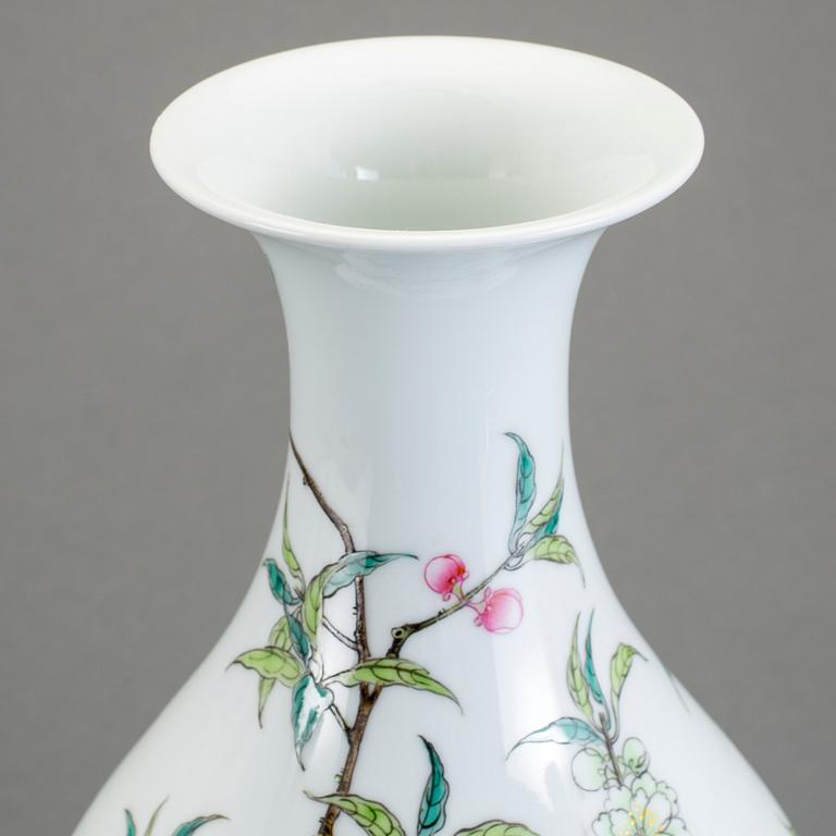 VAS, porslin, Kina, modern tillverkning.