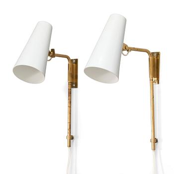 Paavo Tynell, a pair mid-20th century '9459' wall lights for Idman.