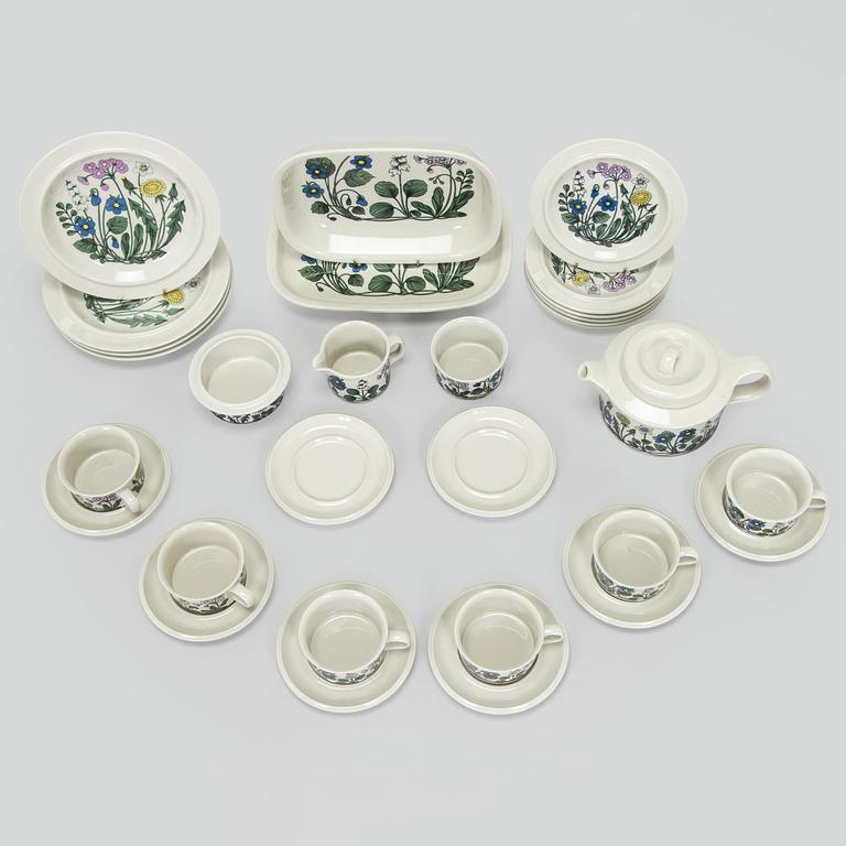 Esteri Tomula, Dinner service, 24 pieces, porcelain, “Flora”, Arabia, Finland.