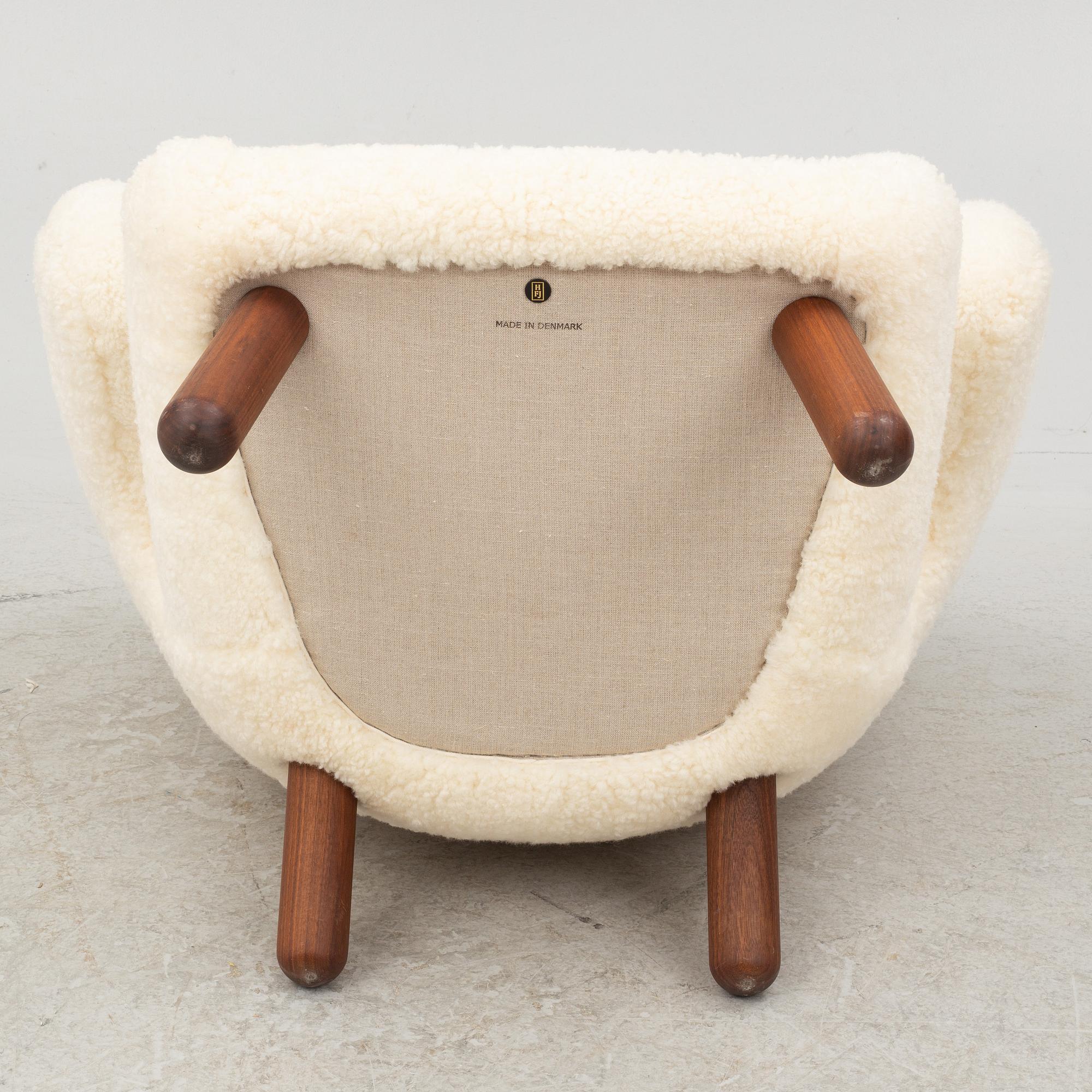 Finn Juhl, a' Pelican Chair' armchair, House of Finn Juhl, Denmark.